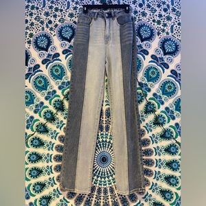 Pacsun 2 tone 90’s boyfriend jeans; size 26